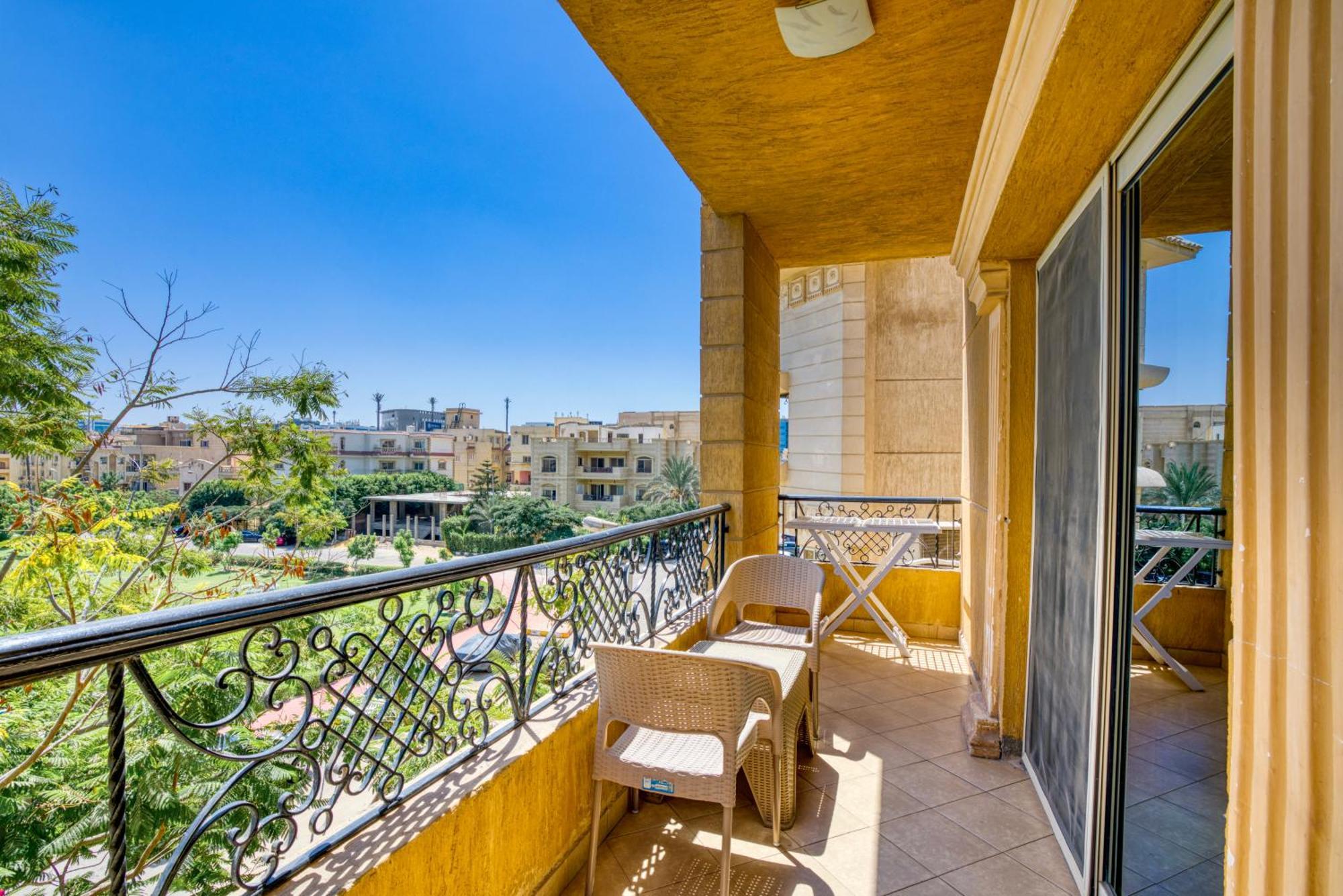 The Garden Near Cfc By Elegant Apartament